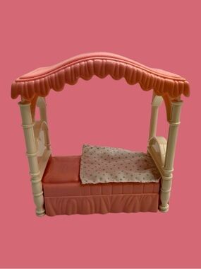 Vintage Playskool Dollhouse Pink Canopy Bed 90s